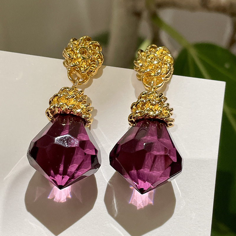 Women'S Fashion Victorian Era - Victorian Era Vintage Amethyst Earring For