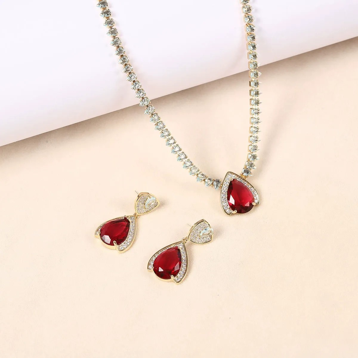 Red Zirconia Pendant Necklace  - đánh giá và giá Women Fashion Uae