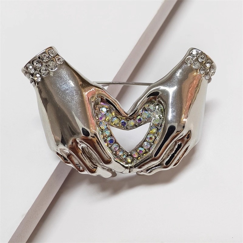 Chic Simple Rhinestone Love He - đánh giá và giá Women Fashion Pose