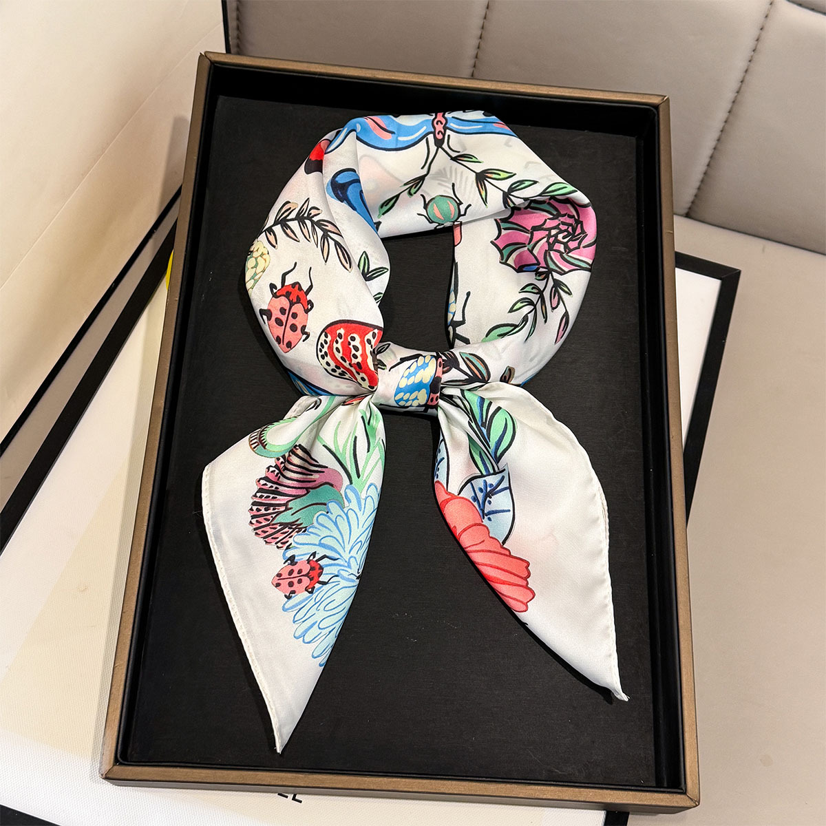 2026 New Butterfly Print Silk  - đánh giá và giá Women Fashion Necktie